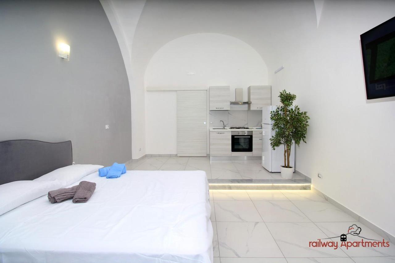 Railway Apartments Катанія Екстер'єр фото