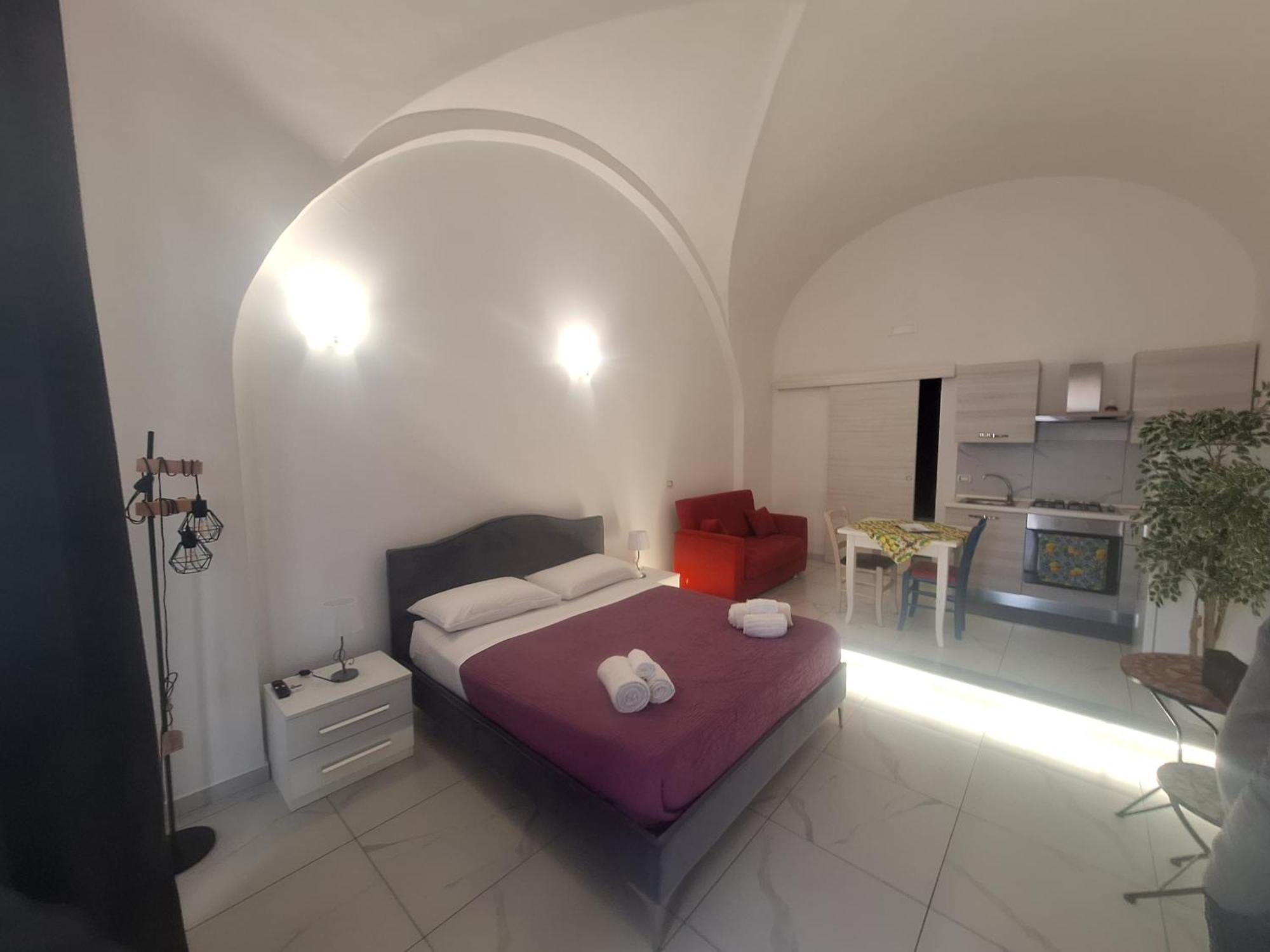 Railway Apartments Катанія Екстер'єр фото